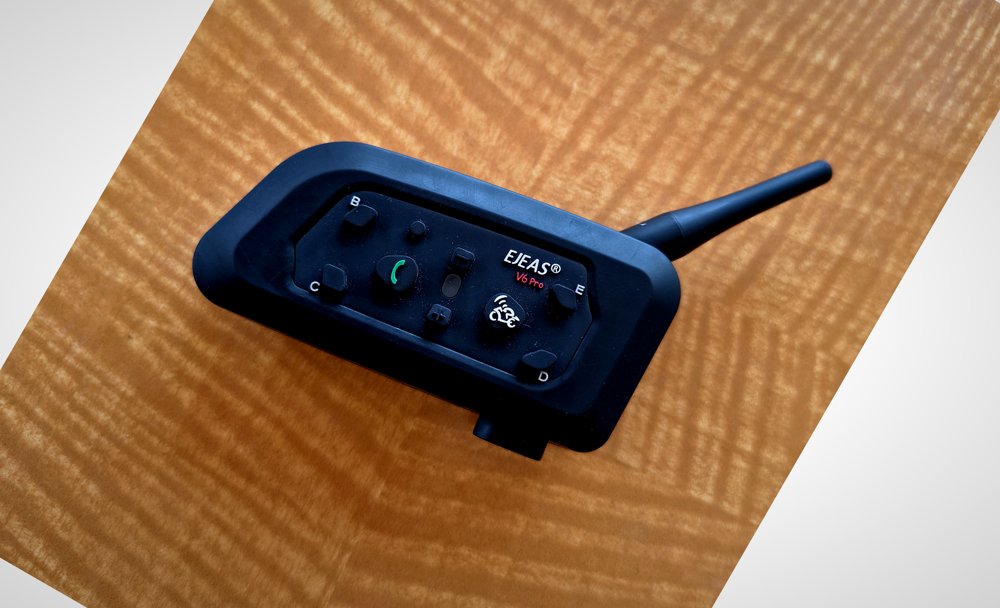 Interkom EJEAS V6 Pro używany podczas jazd w OSK